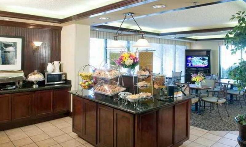 Hampton Inn I-10 & College Drive Baton Rouge Restaurante foto